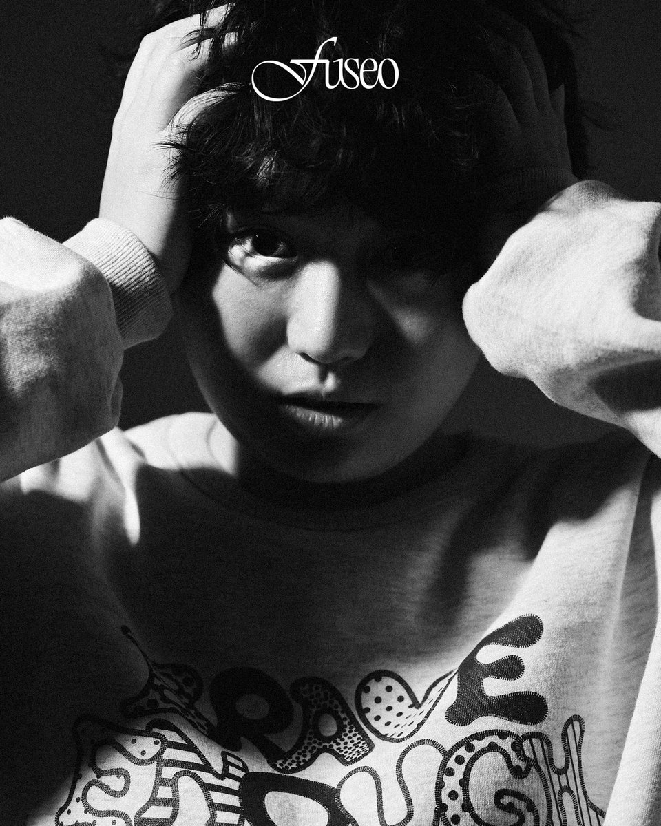 <a href="/G_saegi/">지새기</a> 
저는 몇 년간 히키코모리 생활을 하다가 부모님의 자라난 흰머리를 보고 더 이상은 이렇게 있을 수 없다고 생각하여 유튜브를 시작하게 되었습니다. 

사실 유튜브를 시작하게 된 것도 시청자분들께 욕먹을 각오로 시작했습니다. '누군가 나를 정신 차리라고 욕해주면 그나마 내가 좀