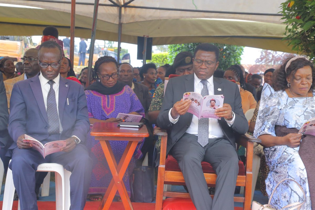 cpmayiga's tweet image. Leero ndi mu Buddu e Kyamuyimbwa, Kabonera gye tuzze okuwerekera muwala wange, Emily Caroline Nambi Musoke!