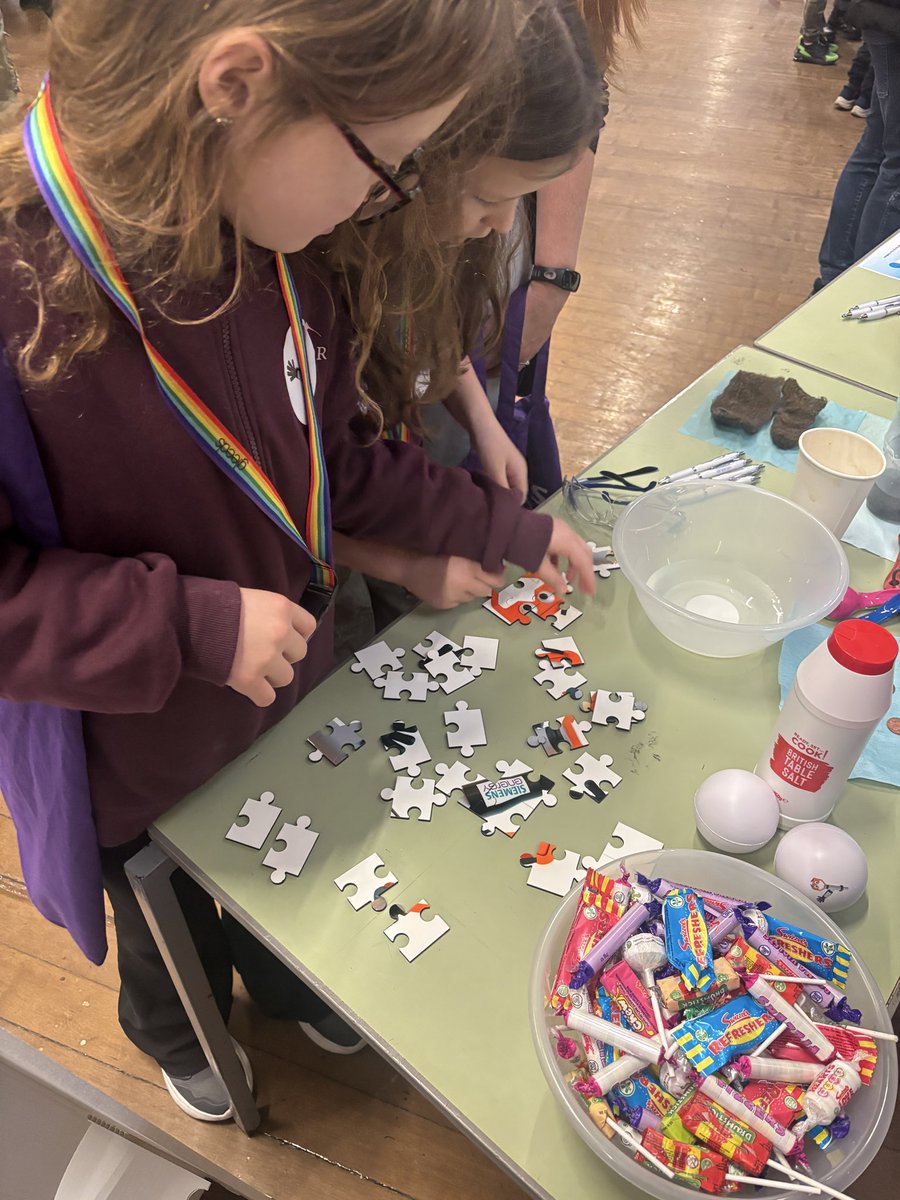 UlverSTEM tweet media