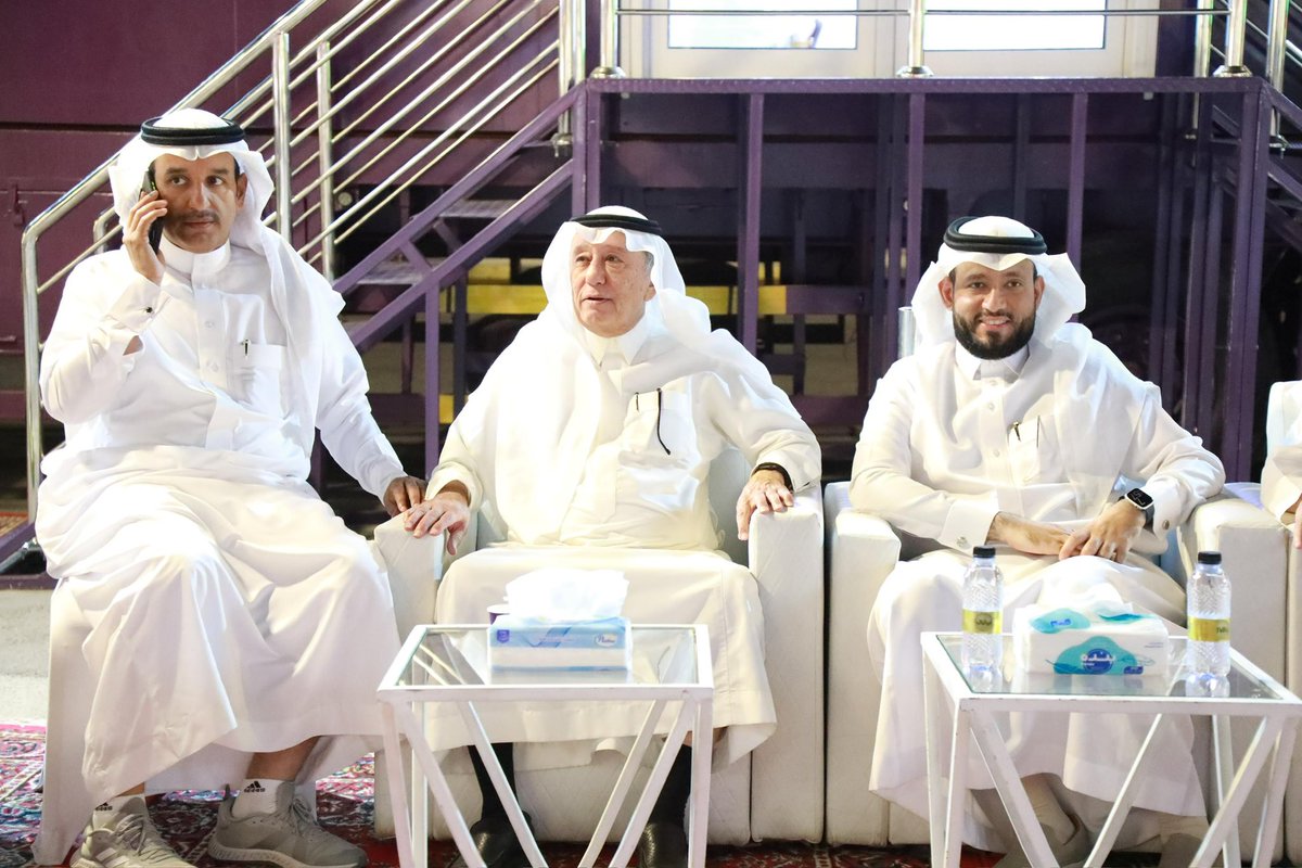 زرتُ مؤخرًا العربة الذكية من stc، والتي قدمت عرضًا متكاملًا لأبرز التطبيقات الحكومية وآليات الاستفادة منها في تحسين الخدمات للمواطنين والمقيمين.

العرض تضمّن شرحًا دقيقًا لكيفية تكامل المنصّات الرقمية، ودورها في رفع جودة الخدمات وتسريع الوصول للمعلومة 📱⚙️.
هذا النوع من المبادرات