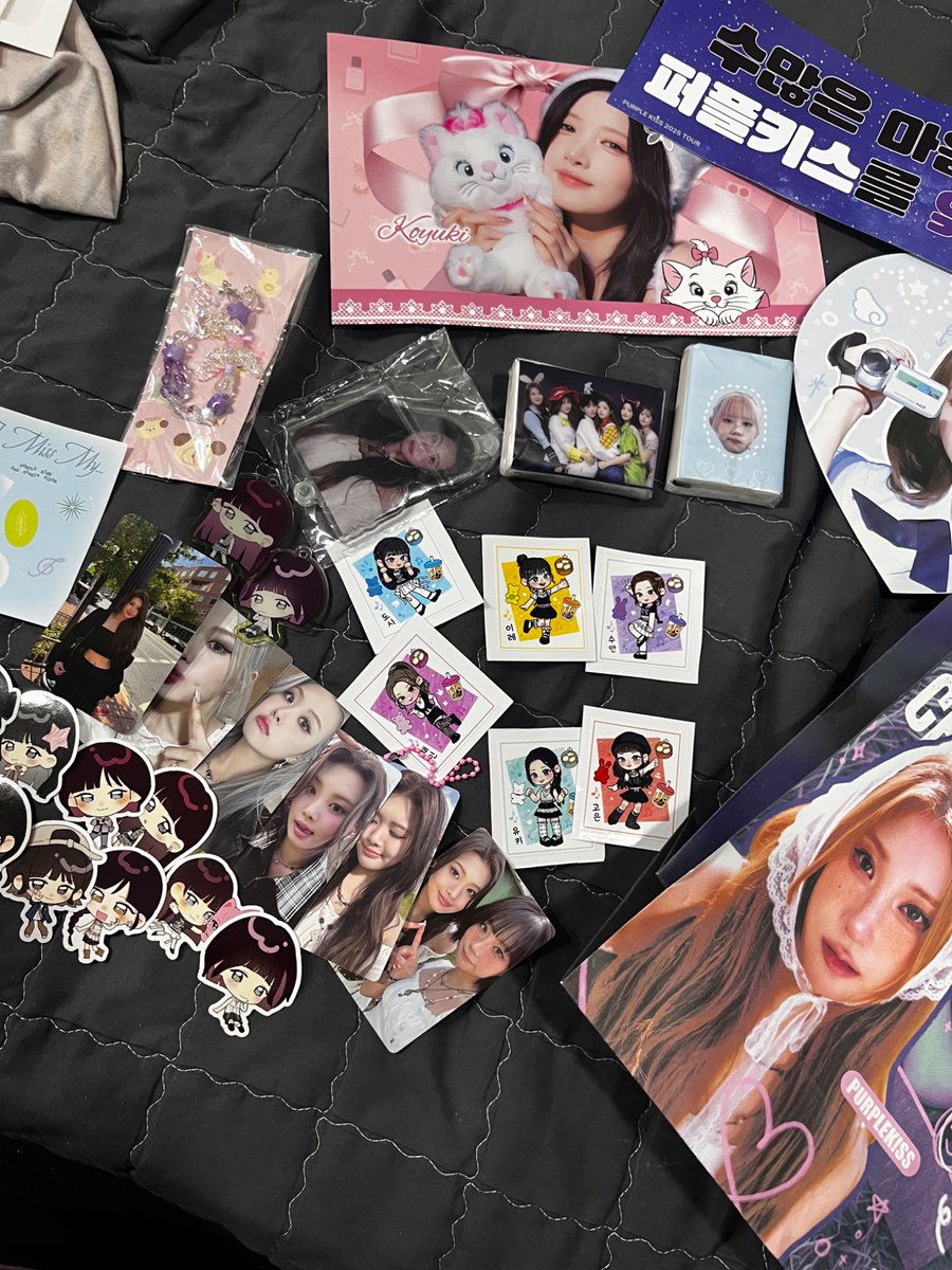 리사 🍒 tweet media