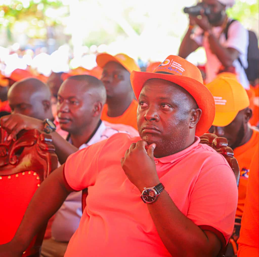 MerciGeeh's tweet image. Foreign development tours championed by Osotsi target investments that strengthen local infrastructure and create new opportunities for youth. #OsotsiSpeaks