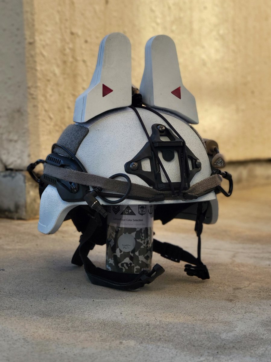 サキちゃんヘルメット一通り塗装完了
いい感じのマット感