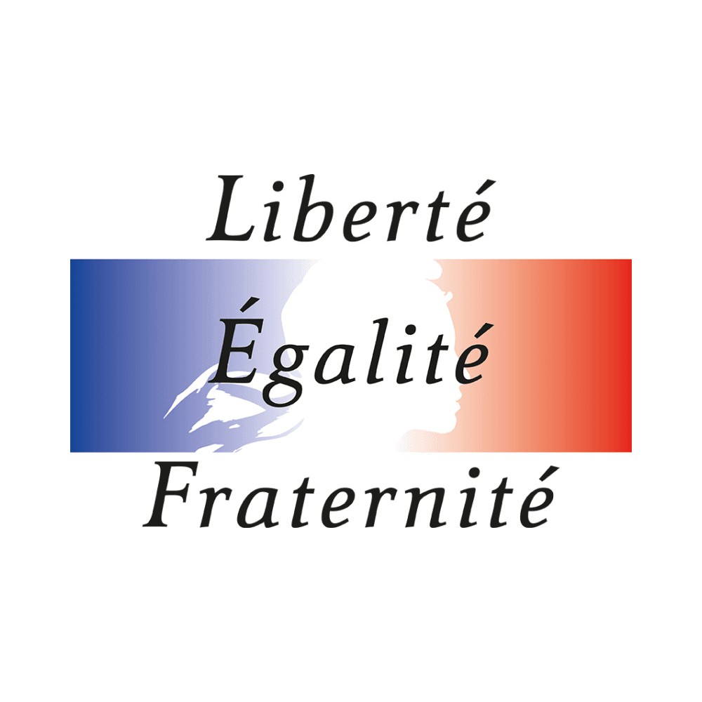TribunePop23's tweet photo. 🚨 ALERTE INFO

Le gouvernement de Sébastien Lecornu prévoit de déposer en décembre 2025 un projet de loi pour la création d'une "allocation sociale unique". Cette mesure vise à fusionner plusieurs prestations sociales comme le RSA, la prime d'activité et certaines aides au logement afin de "simplifier et rendre plus lisibles les aides sociales".

Forcement c'est plus facile à supprimer si c'est considéré comme une seule prestation sociale..

Donc si on résume bien : fliquer les chômeurs ✅
 réduire les aides aux plus démunis ✅
taxer les ultra riches ❌