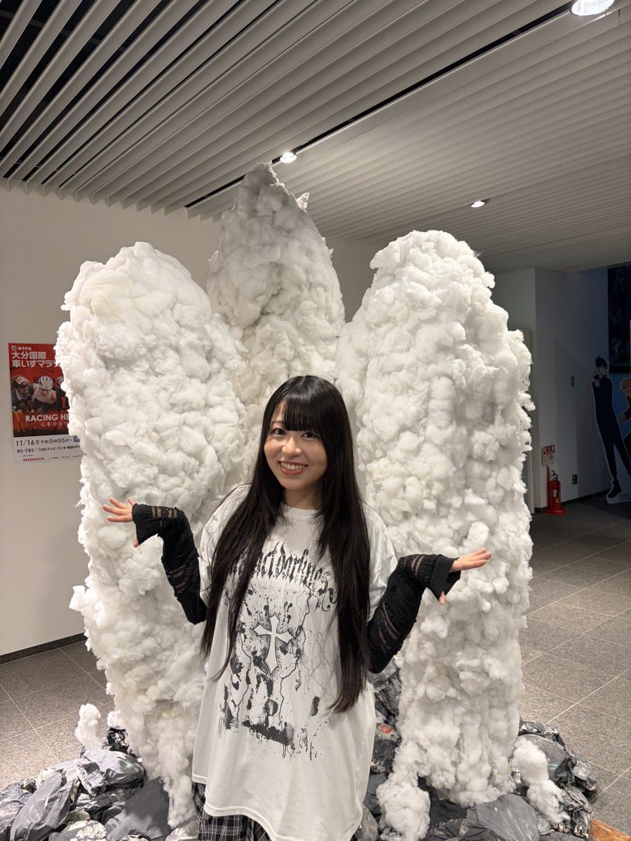 土曜日20:30~はOBSラジオ『ともぽんのおなかぽんぽん』だよ💕
大分以外の方もradikoっていうアプリで、番組名を検索したら聴けます🥰
聴きながら #ともぽん でつぶやいてねー！いいねしに行くよ🫶🏻