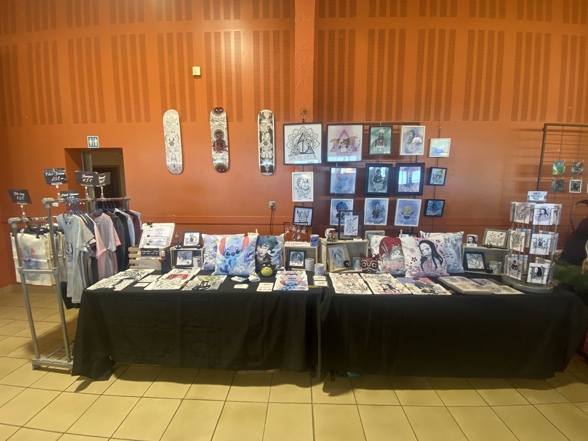 KalikaGraphisme's tweet image. En place pour les Dragoniales ! #illustrationart #fanart #geek