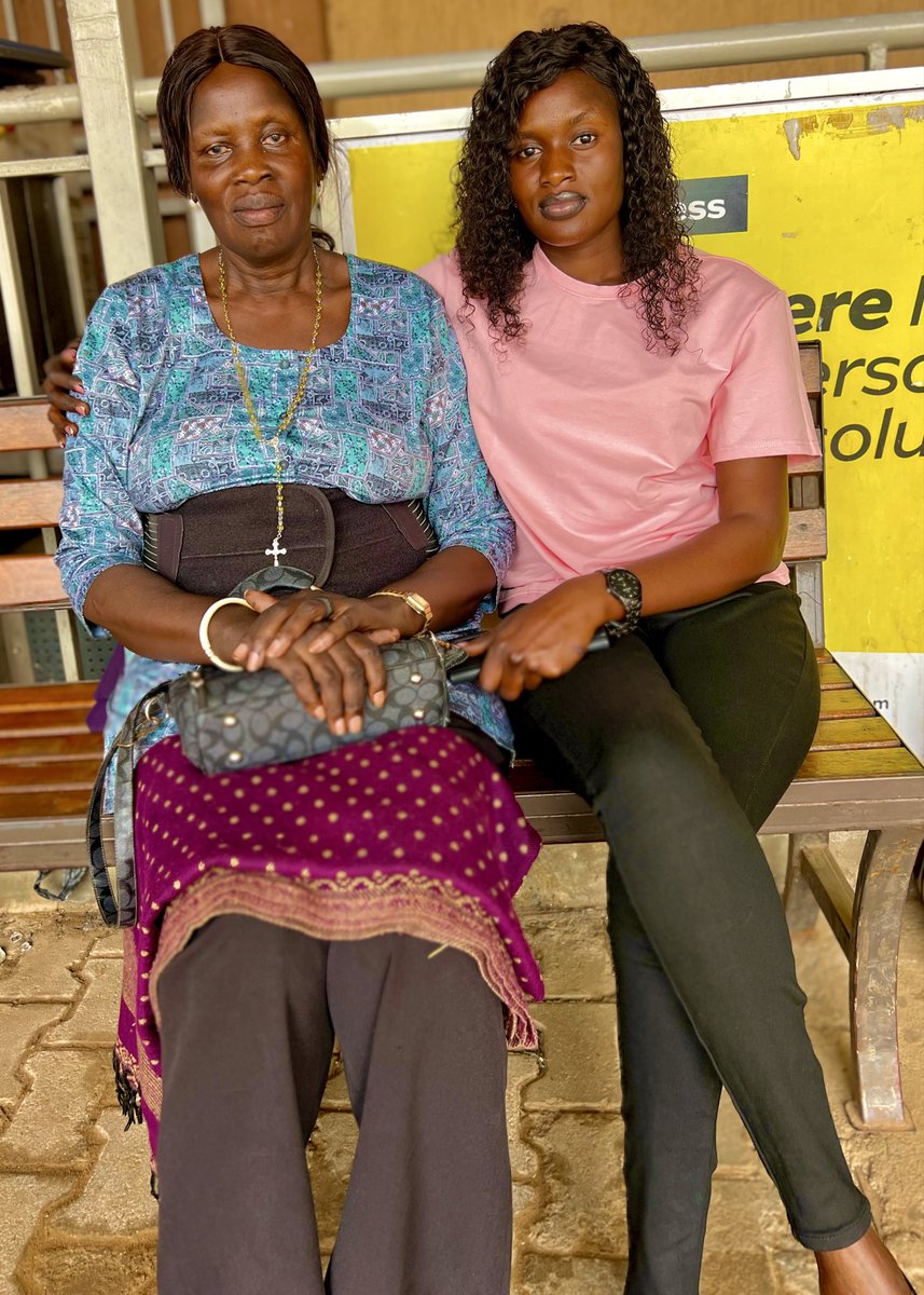 Rest in peace mom 💔😭😭😭
I will forever love and miss you 
Losing you has left a huge space in my heart that will never be filled😞😞fly high with the Angels sweet mom till we meet again 💔😭🙏🏾