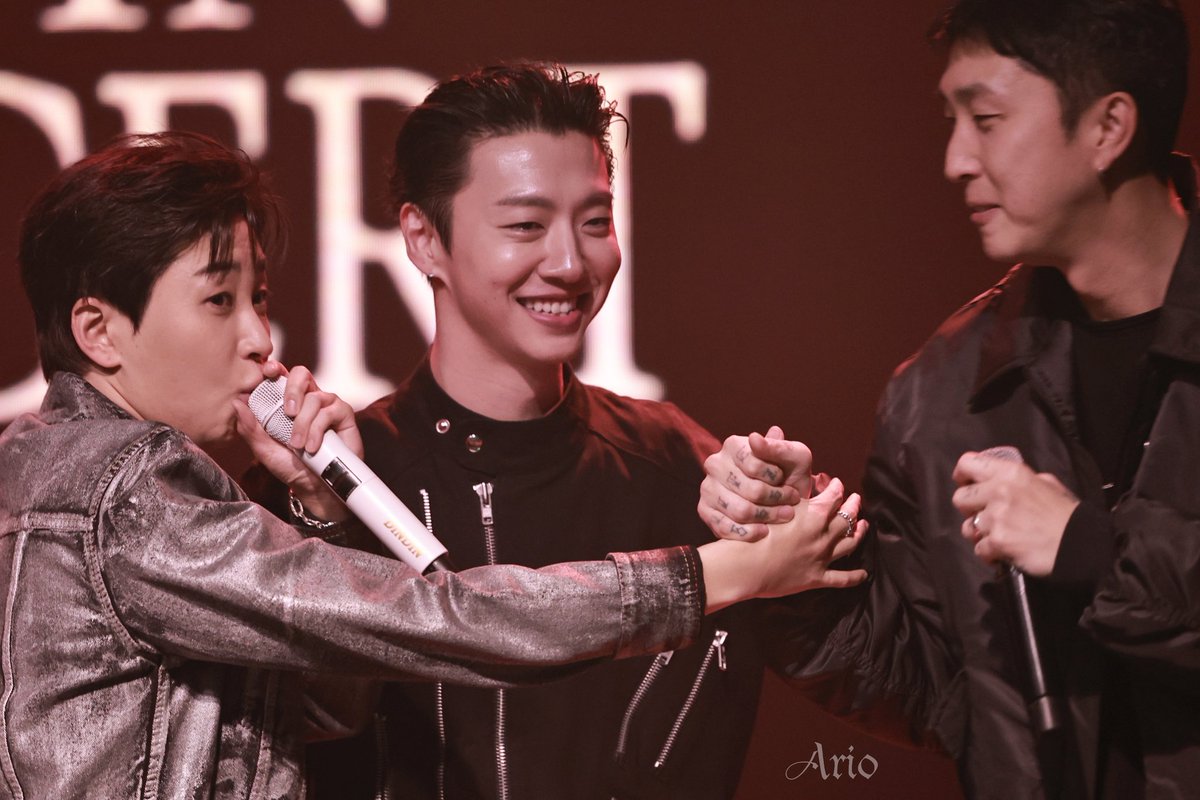 251115 DINDIN concert

#방용국 #BANGYONGGUK 
#BAP  #方容国