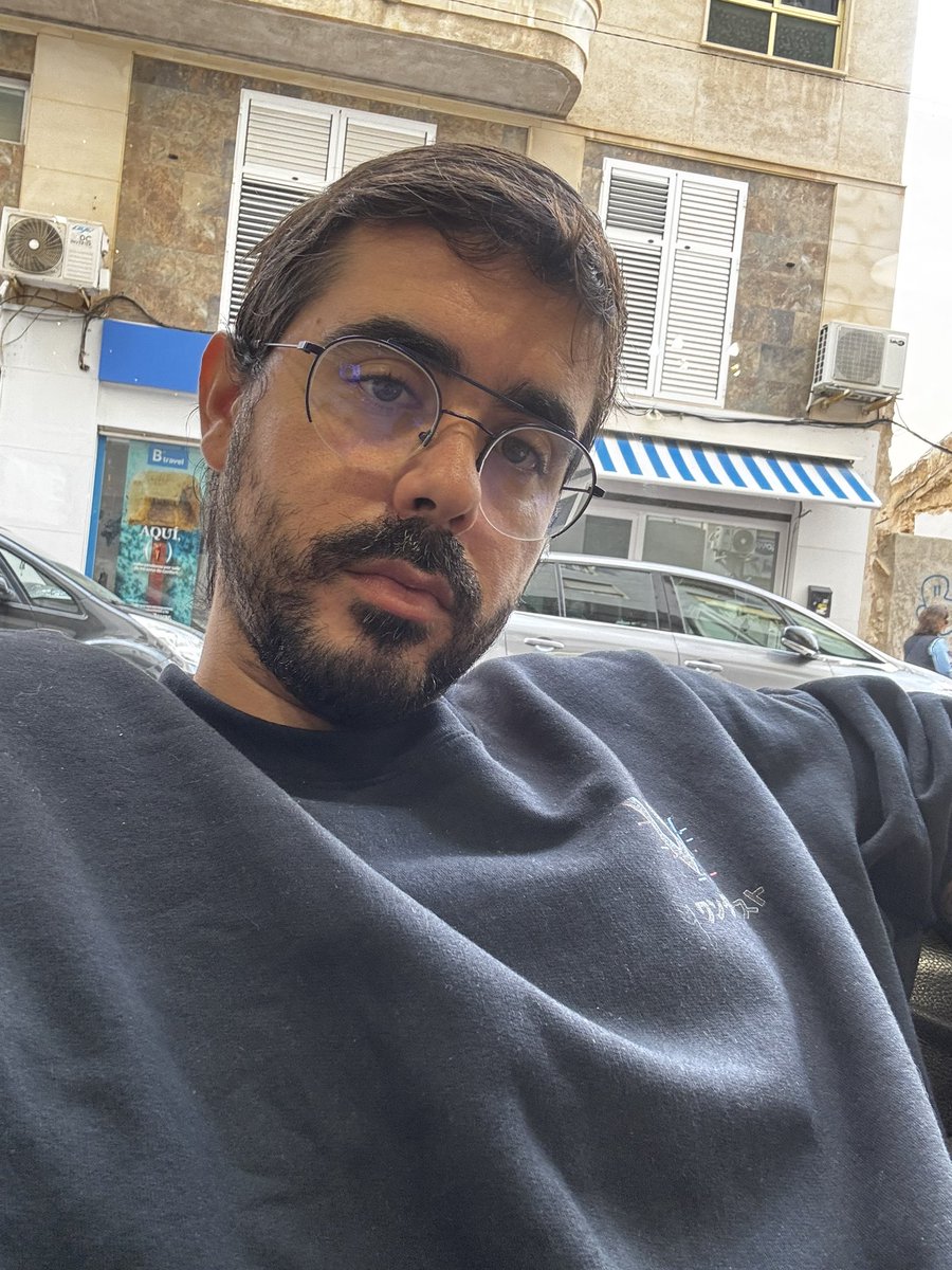 NomadCode96's tweet image. No siempre son playas y montañas. A veces es simplemente buscar un sitio tranquilo y seguir construyendo tu libertad.

#SaturdayVibes