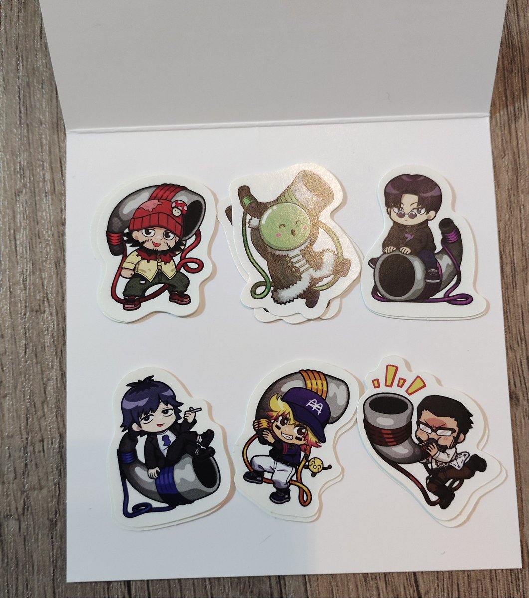 かわいい
2枚あるからなにかに貼りたいけど
何に貼ろう...ノート？