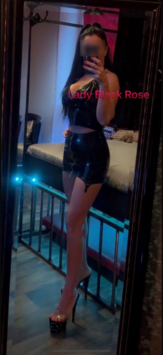 Lady Black Rose tweet media