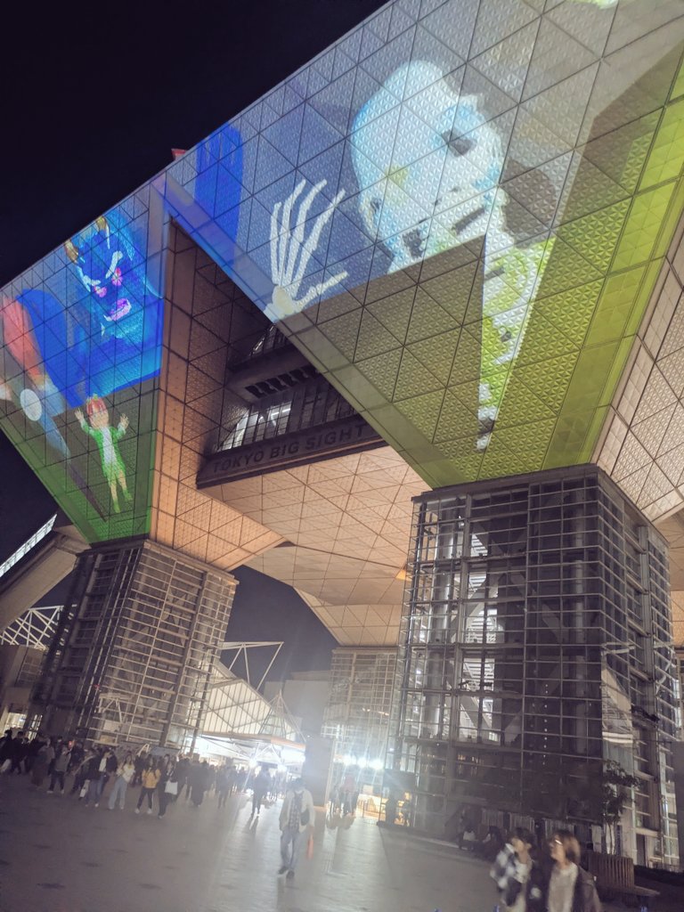 デザフェス1日目終了しました✨ ありがとうございます🙏🩷 明日も南館