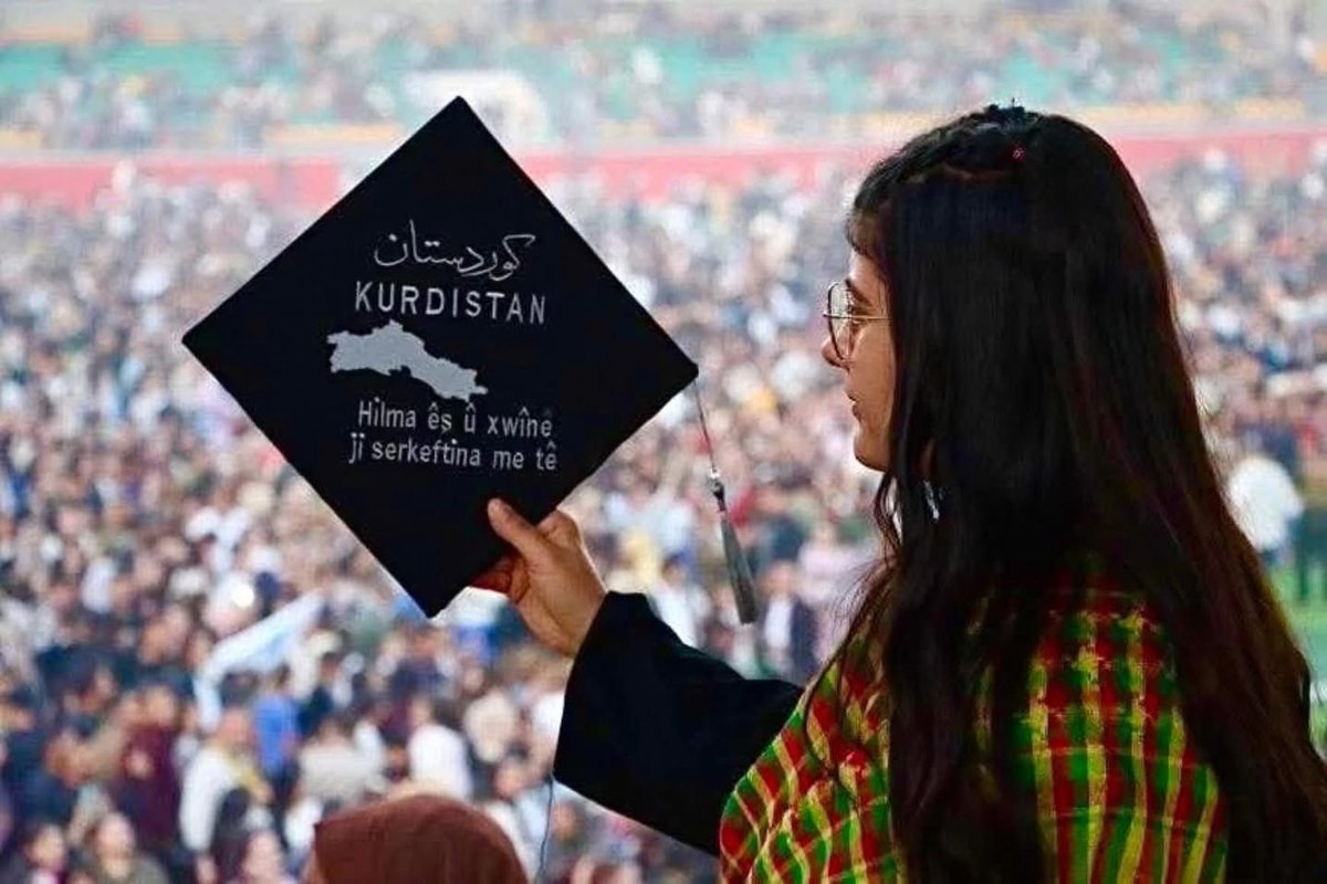 خريجي جامعة كوباني - اقليم غرب كوردستان 🌺✨