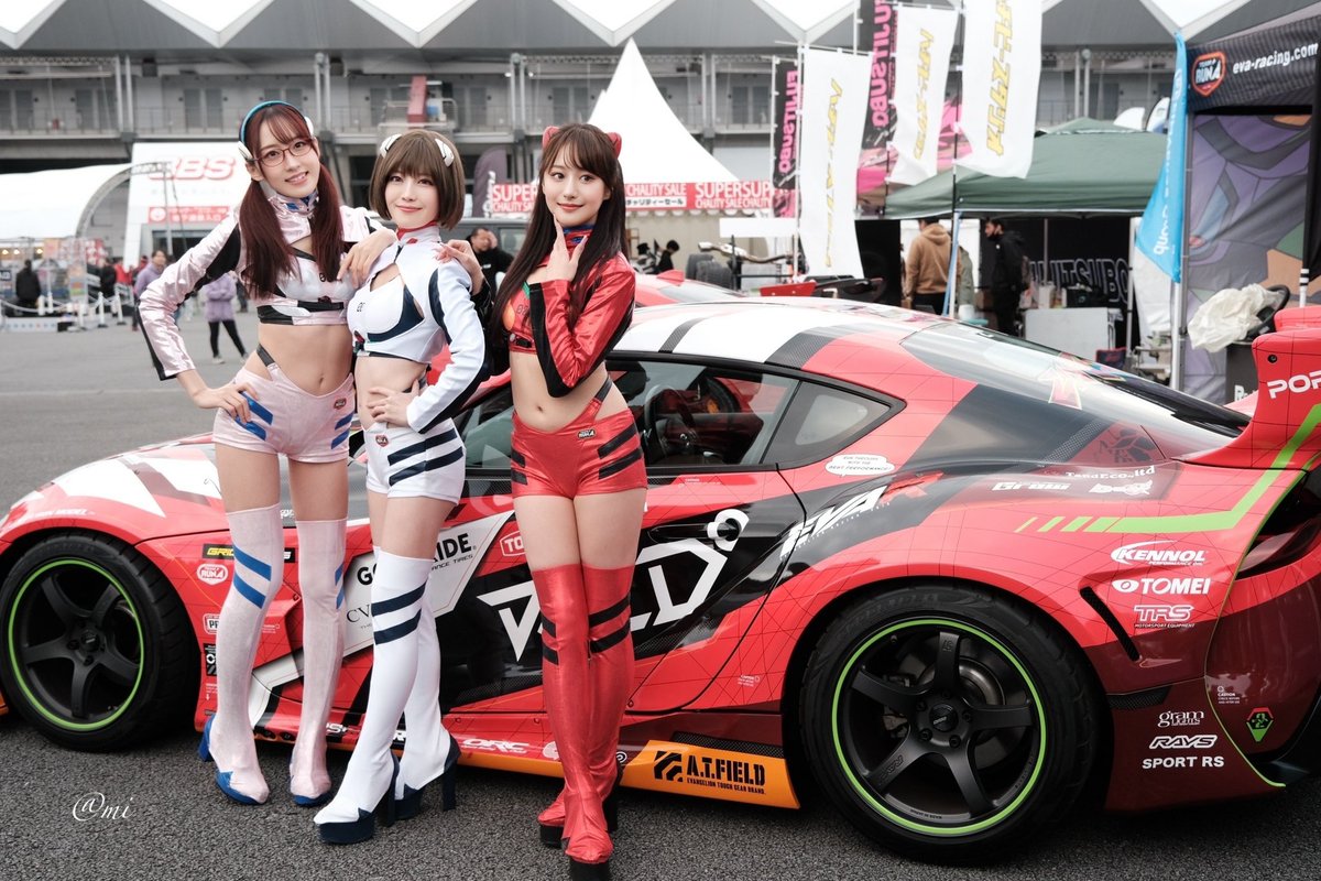 エヴァンゲリオンレーシング 式波・アスカ・ラングレー 松田彩花 車両