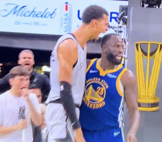 koolmattt tweet media