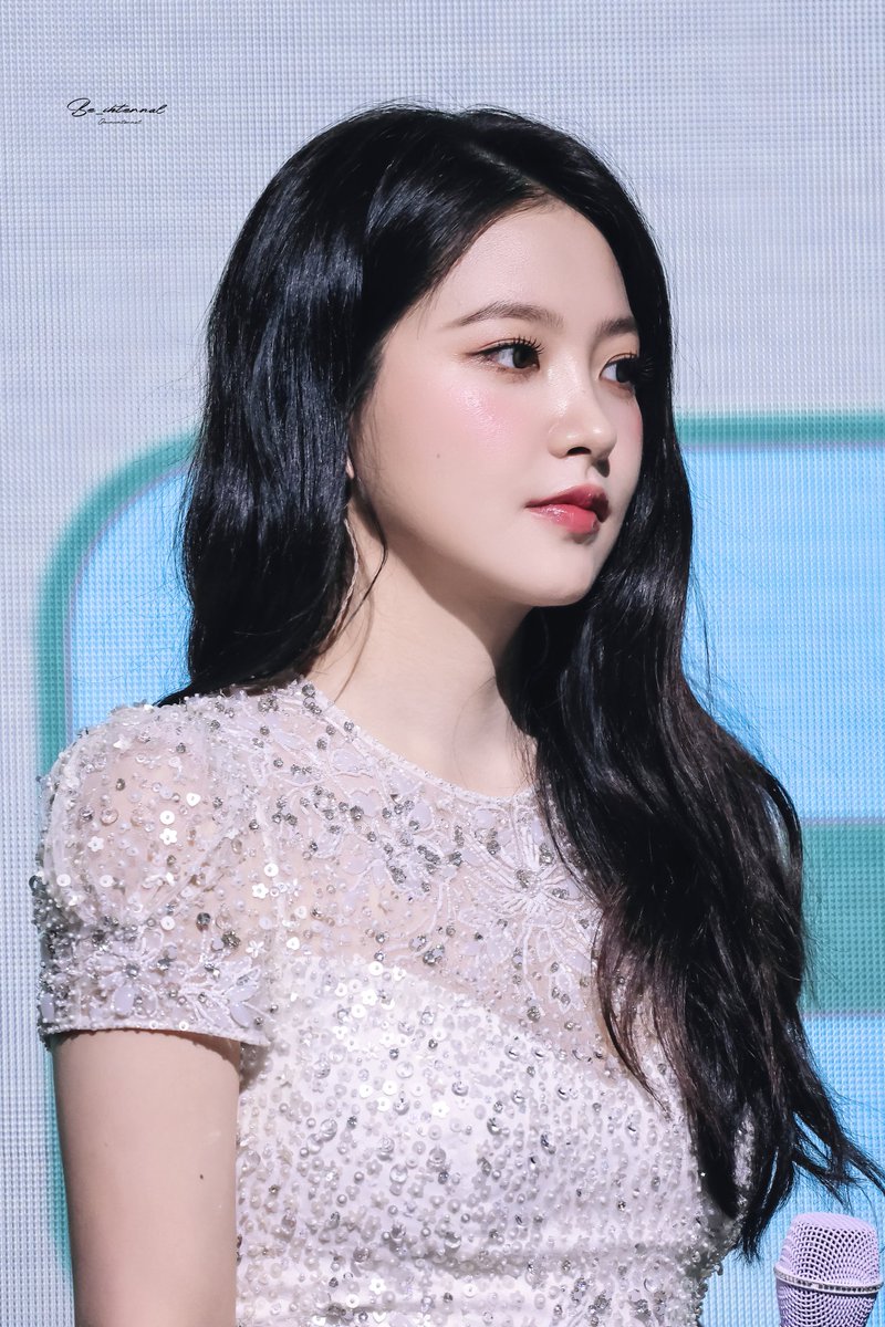 beiinternal_ tweet media