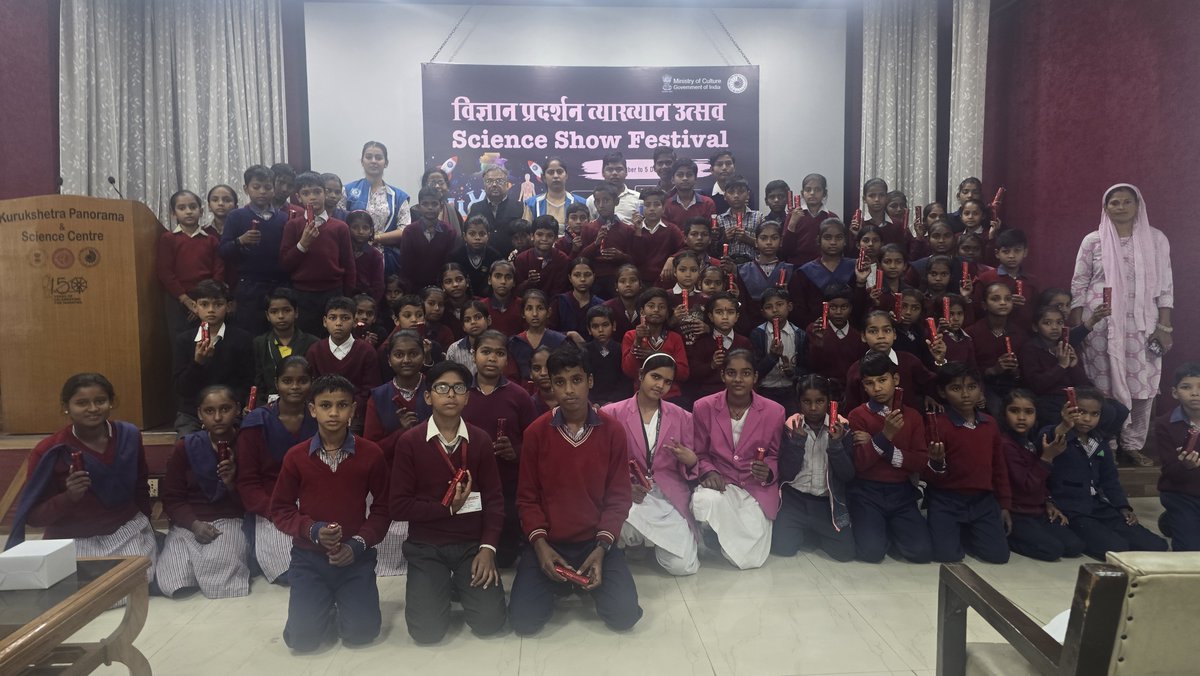 KPSC_KKR's tweet image. Eighty underprivileged students attended a Science Demonstration Lecture today at Kurukshetra Panorama &amp;amp; Science Centre, where they explored scientific concepts through live experiments and hands-on learning.   #ScienceForAll #ScienceEducation #STEMLearning #ScienceLecture
