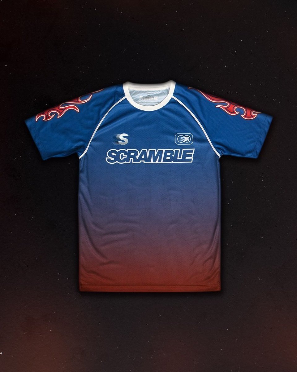 SCRAMBLEJP's tweet image. 🔥 新作DORAI トレーニングTシャツ 登場！ 🔥
「1998」シリーズ が 🔥FIRE🔥 と ❄️ICE❄️ の2カラーで登場！
あなたはどっち派⁉️ 👀

💥 発売中! 💥