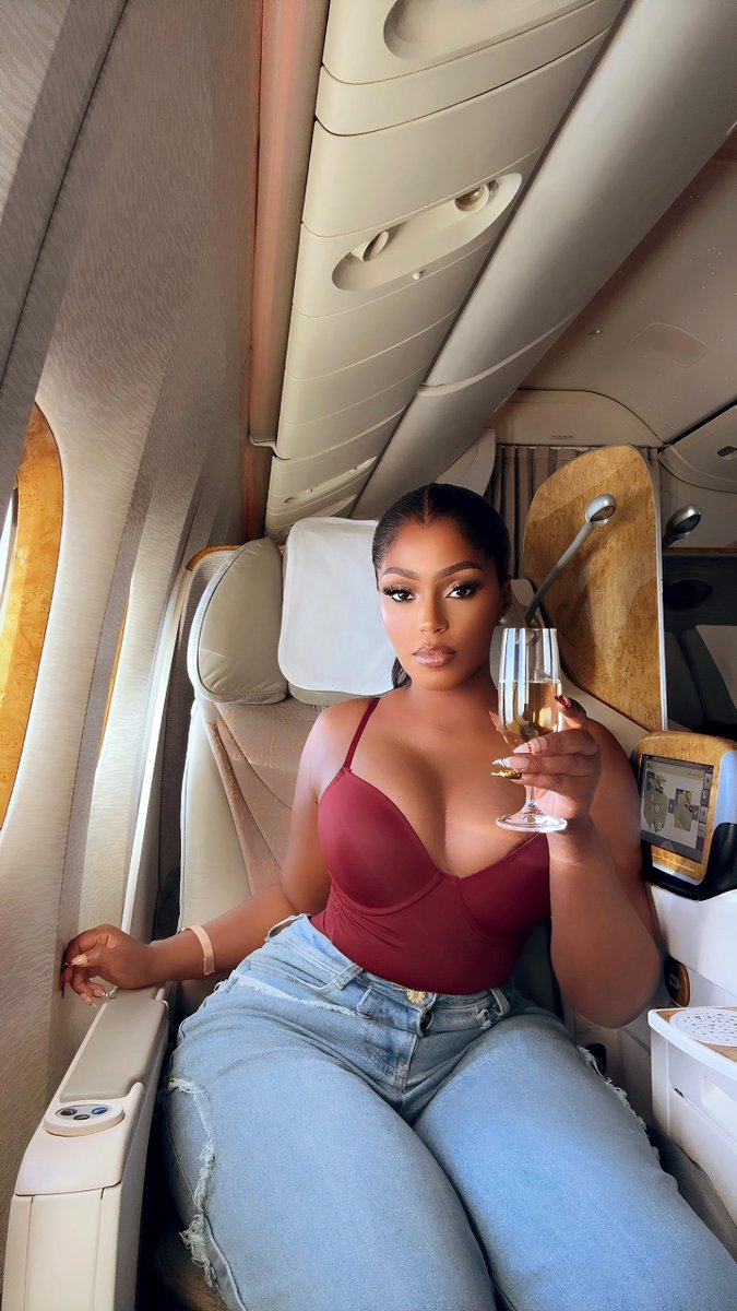 Innocent, loving , beautiful and humble 
That's me always 😍❤️