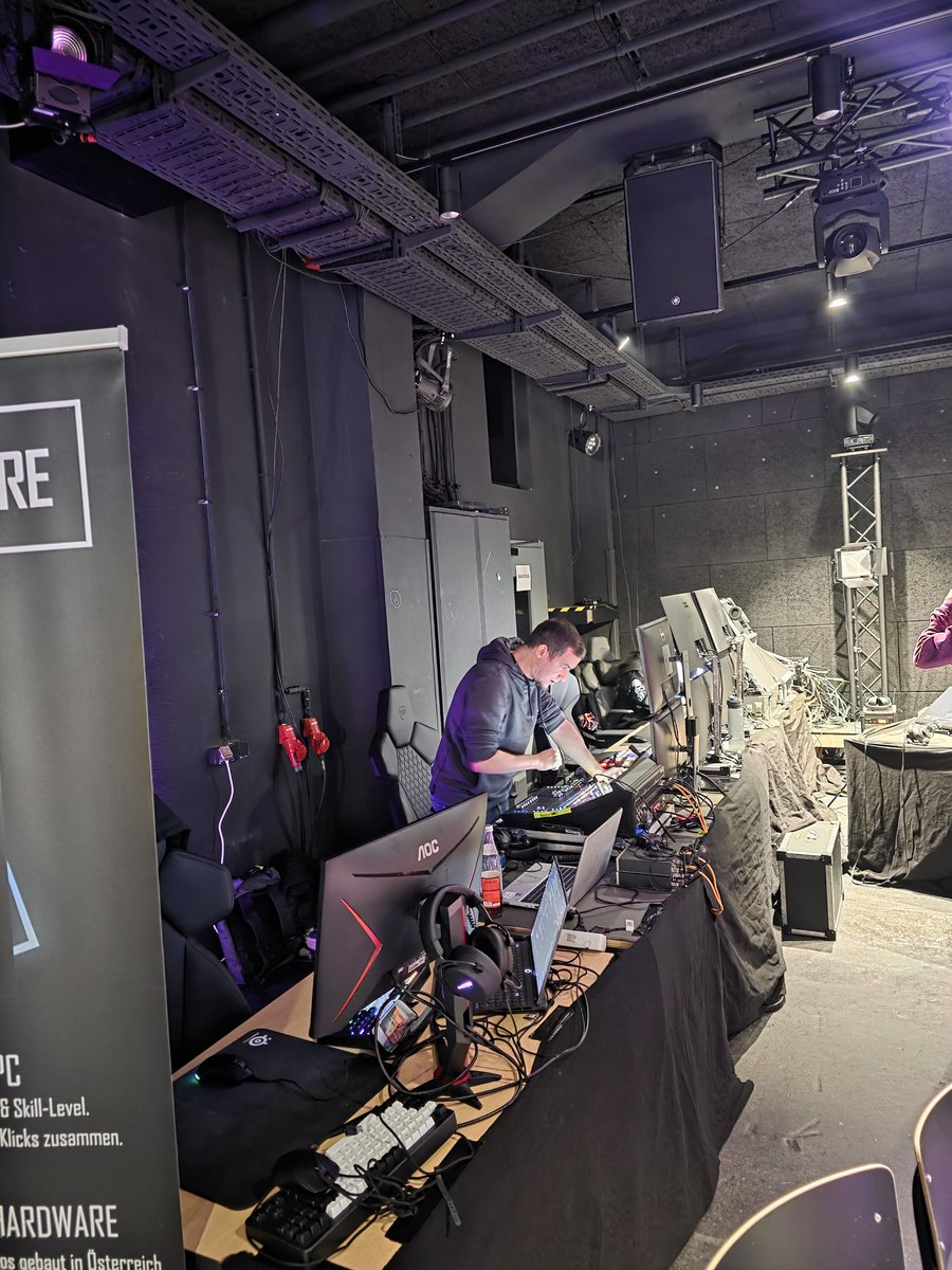 Die letzten Vorbereitungen laufen - jetzt fehlt eigentlich nur ihr Zuschauer 

Wenn sieht man heute im last?