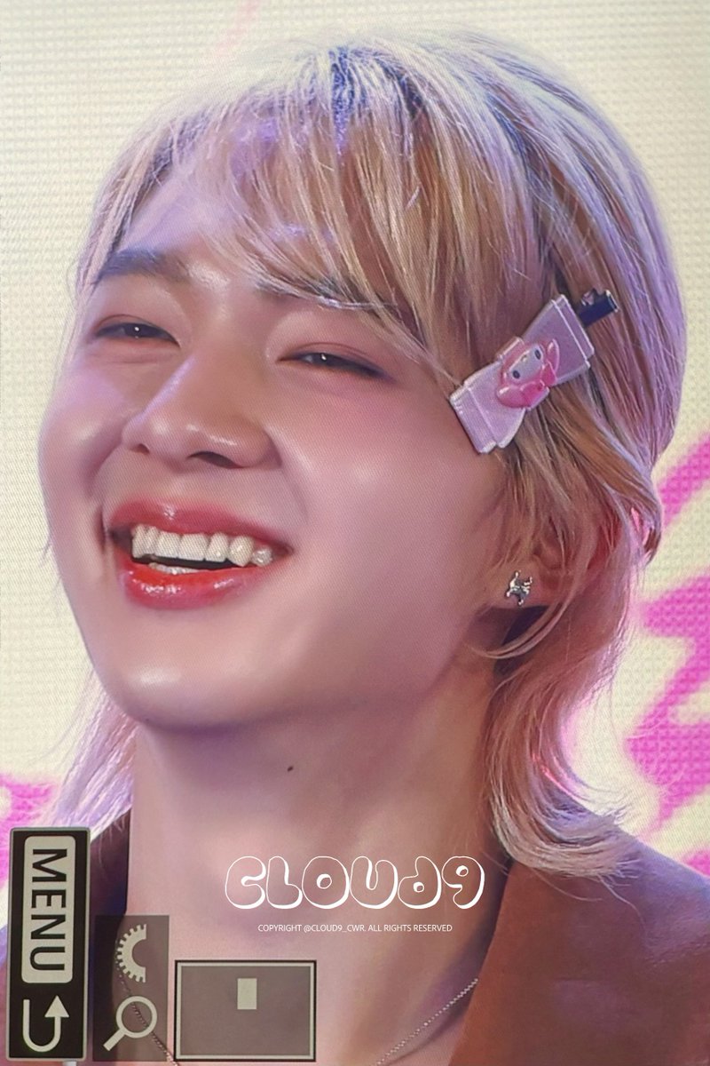 𝗰𝗹𝗼𝘂𝗱𝟵🫧 tweet media