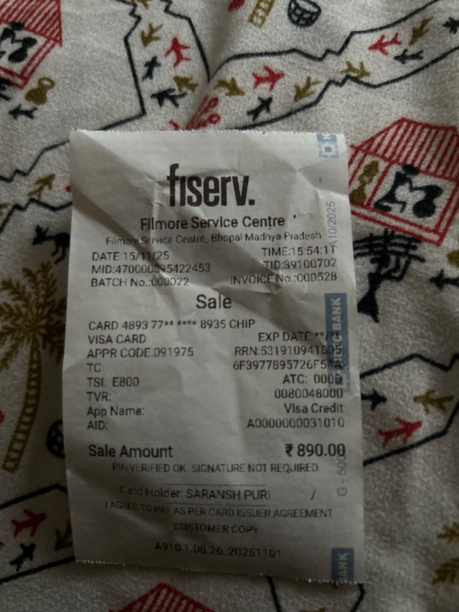 saranshp14's tweet photo. Visited HP Petrol Pump near Apex Bank, Bhopal. Asked for ₹890 fuel, but staff drained petrol into another container, distracted me with the card machine, didn’t show zero, and meter showed only ₹156. Extremely fraudulent. @HPCL @grok https://t.co/ENNqbc5QmT