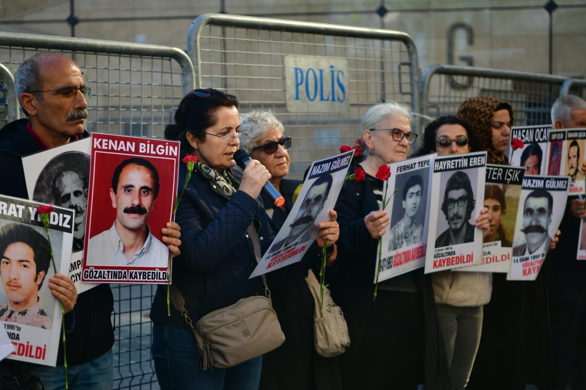 Bölgede operasyon yapan Bolu Komando Tugayı’na bağlı askerler, 14 Ekim 1994 tarihinde Taşıtlı köyüne geldi. Askerler, saat 09:30 civarında Nazım Gülmez’i, devam eden operasyonda kendilerine kılavuzluk etmesi için evinden aldılar. Gülmez ile birlikte üç köylü daha götürüldü. Olaya