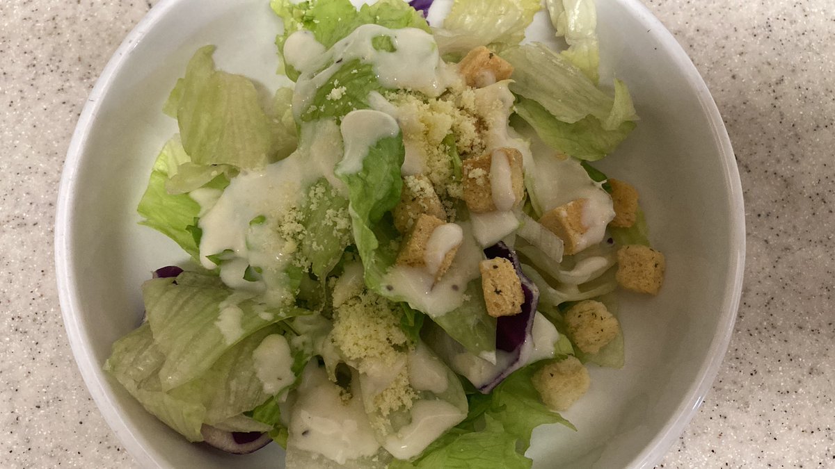 先月ドミノピザ様よりクワトロピザ1枚無料券🆓を戴きましたので本日