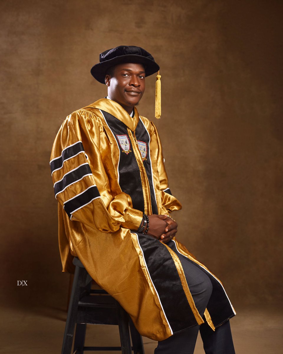 Iam_slowflow's tweet image. 🎓 PhD Convocation.
Today marks a milestone in my academic journey as I officially receive my Doctor of Philosophy (PhD) in Economics.