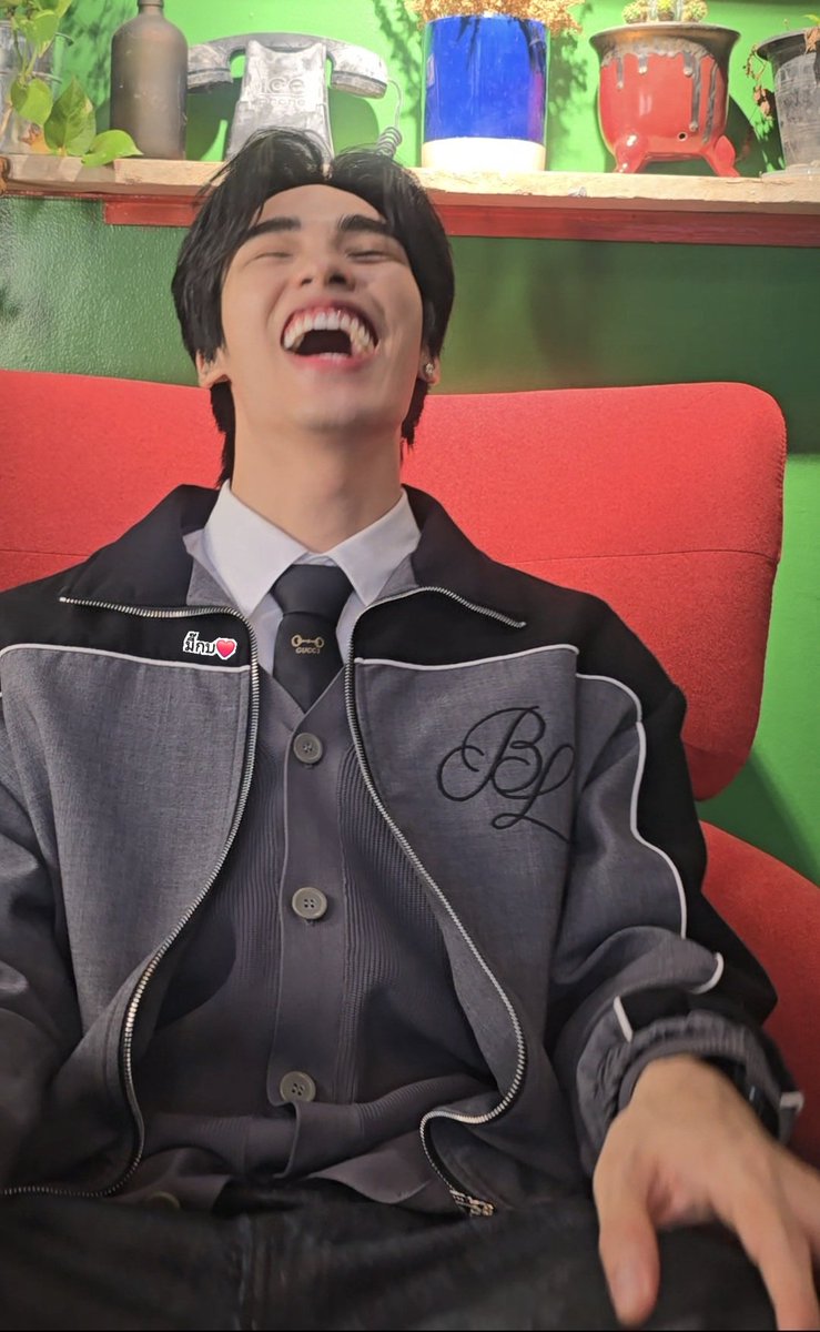 IsamaraAzevedo's tweet image. Que sorriso lindo 💞
XILAXING LIVE WITH POOM
#xilaxingxpoom
#poompps 
#Poomphuripan