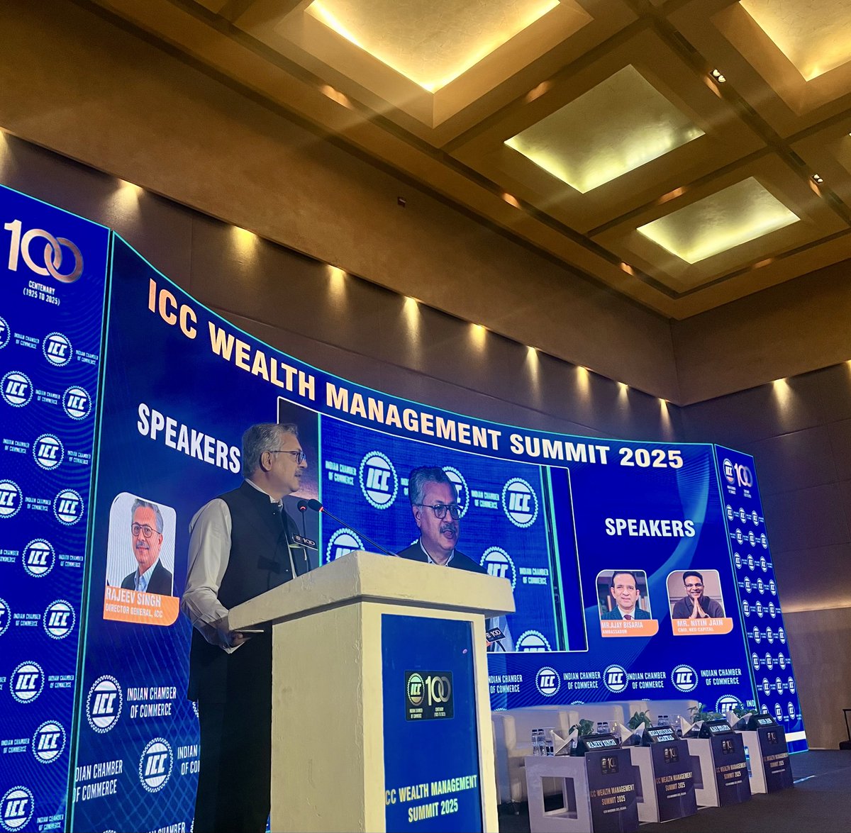 ICC_Chamber's tweet image. At the ICC Wealth Management Summit 2025, held in Kolkata, Dr. Rajeev Singh, Director General, Indian Chamber of Commerce (ICC), delivered an engaging speech that highlighted both global and national perspectives on wealth management. 

He spoke about the evolving worldwide…