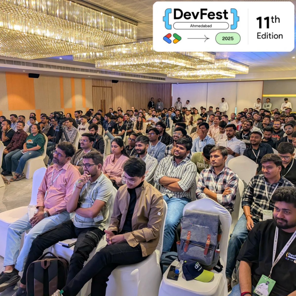 GDGAhmedabad's tweet image. Were you part of @deardhruv session on Adaptive Layouts?

Tell us, What’s your biggest challenge when designing for large screens today?

Let’s discuss how Android 17 changes the game.
#Android17 #DevFestAhm