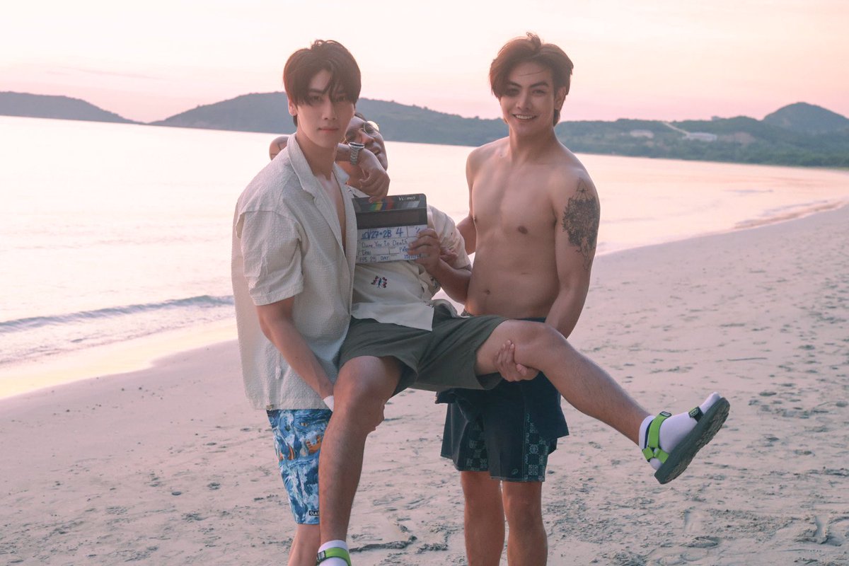 One Day                         Day One

Q1 23/08/2025 - Q25 15/11/2025

DYTD LAST Q

#DareYouToDeathQ25 
#จุงดัง #JoongDunk