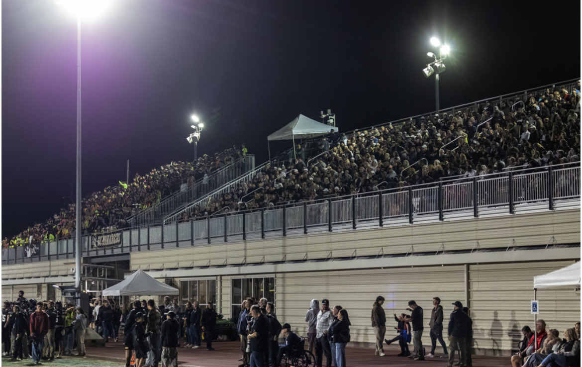 MittyHSfootball's tweet image. 🦁 🏈 PLAYOFF GAMEDAY 🏈 🦁 

The Monarchs hit the road for the First Round of the @cifccs playoffs as they take on a familiar foe…

🆚 Serra
📍 Brady Family Stadium
⏰ 1:00

🎟️ via GoFan (link in bio)
📺 via NFHS Network (link in bio)

Jersey ⚫️⚪️🟡⚪️

#GrittyMitty

#GoMonarchs