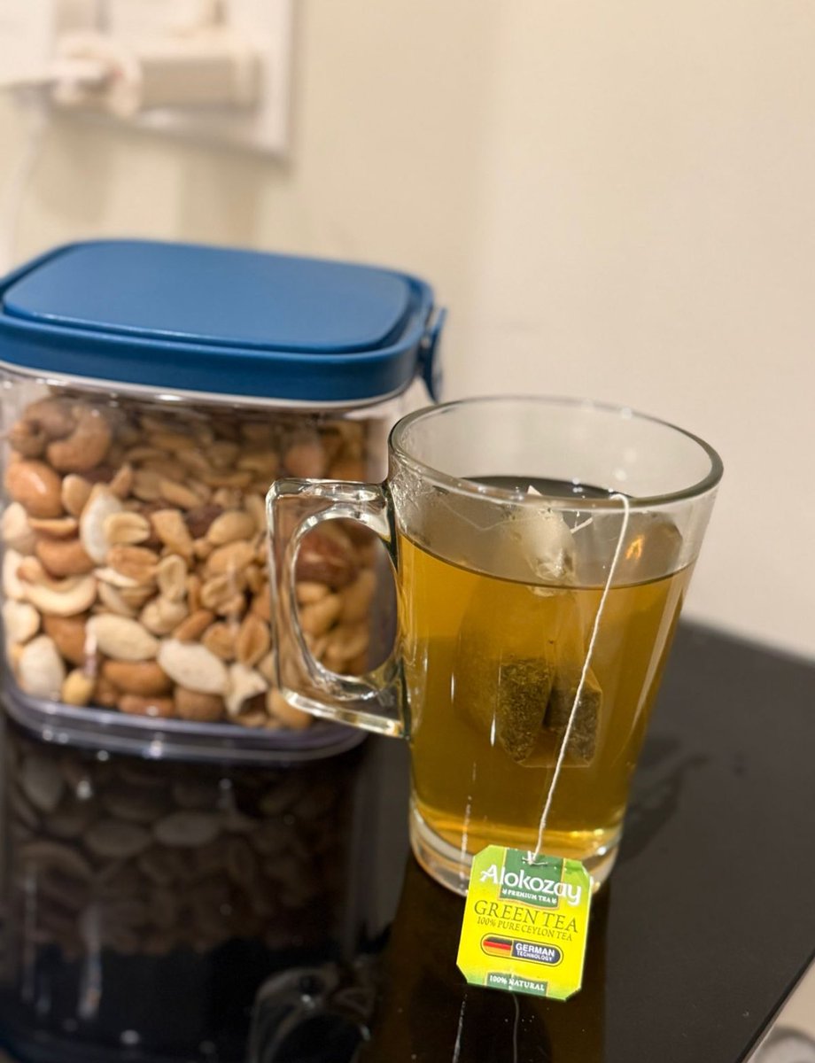 ﴿ ثُم السبيلَ يسّره ﴾
مهما تعسّرت بك الحياة فلن يدوم عسرها لأن الأصل الذي كتبه الله للمؤمن هو التيسير
#مساء_الخير