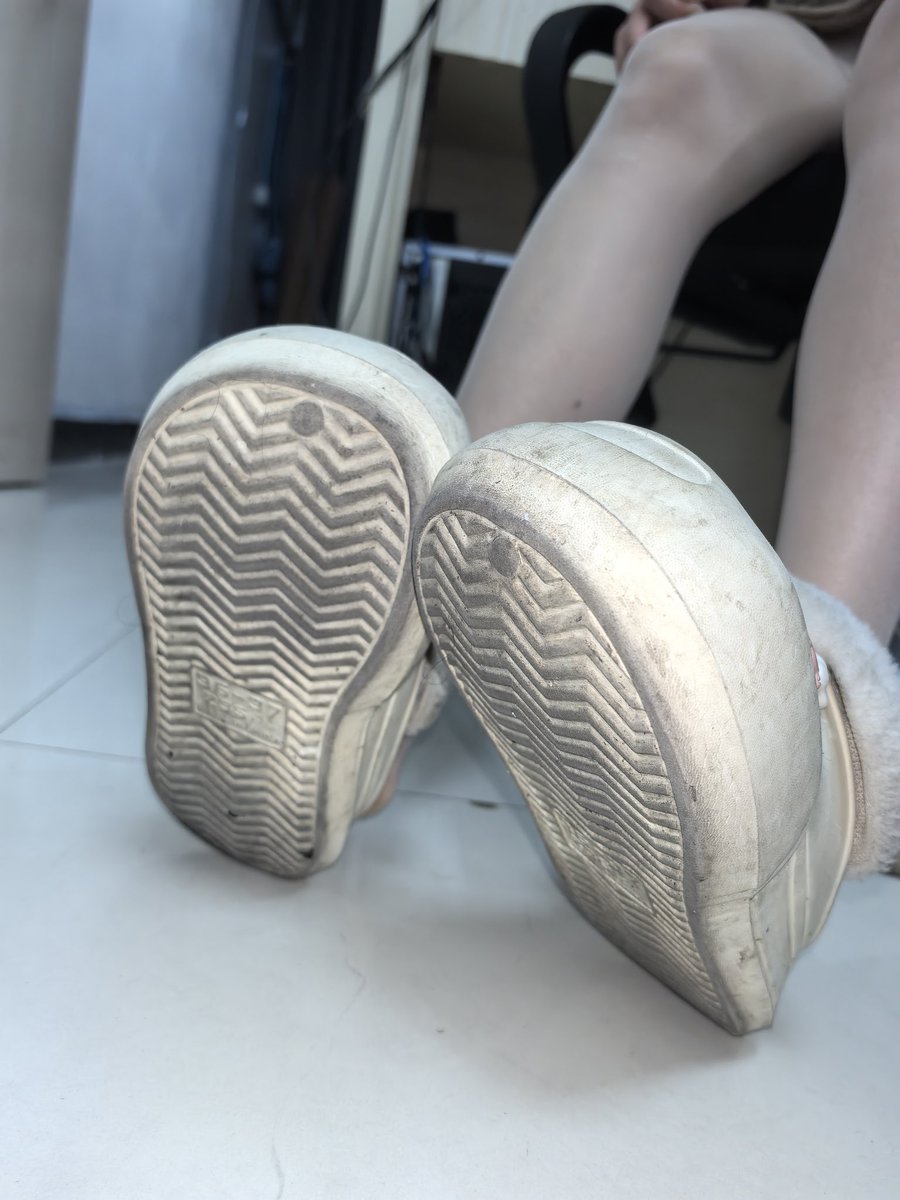 限流限的我好严重……

#敏感 #限流