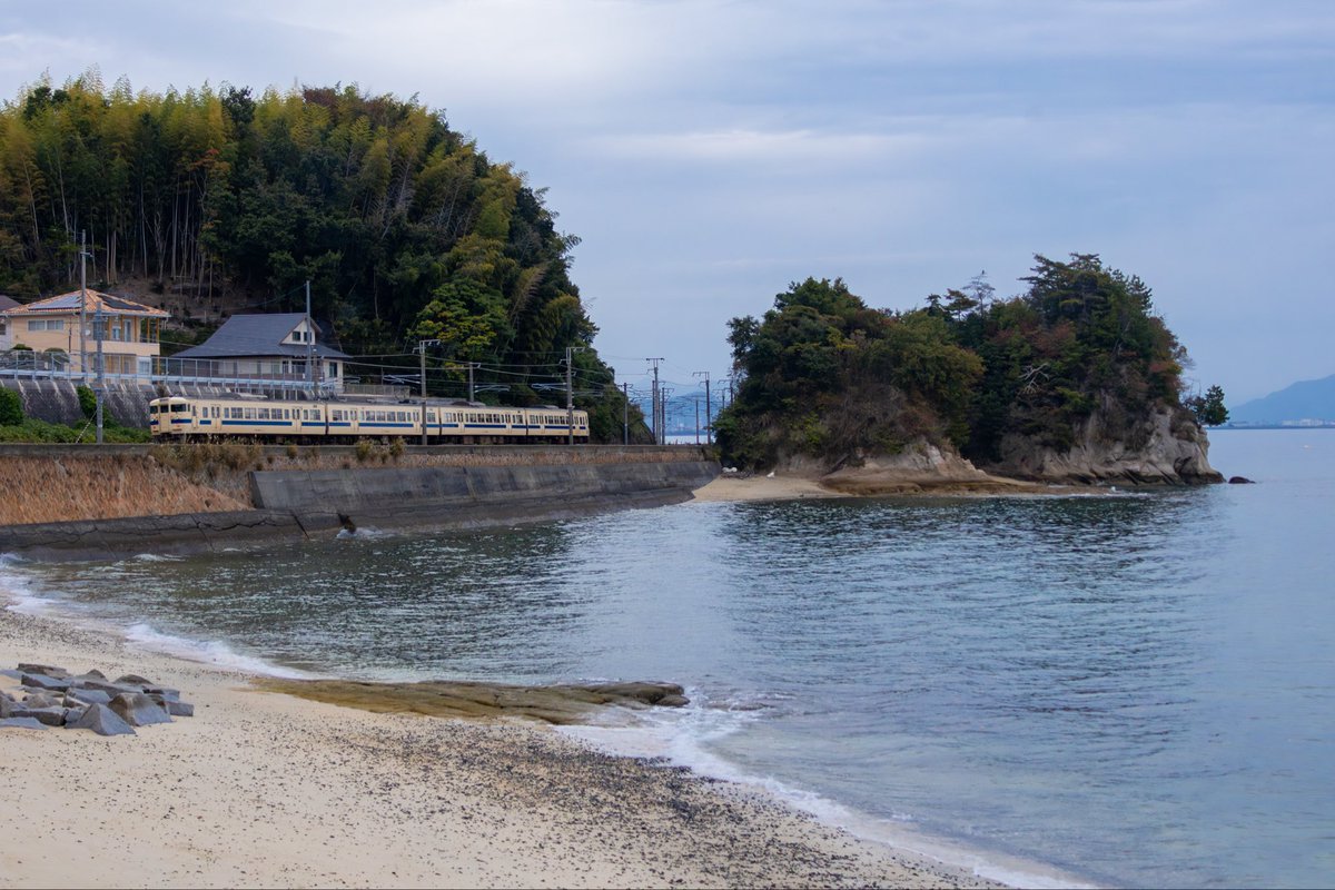 2025.11.8 山陽本線 115系N-04編成 瀬戸内色 一度は撮ってみたかった