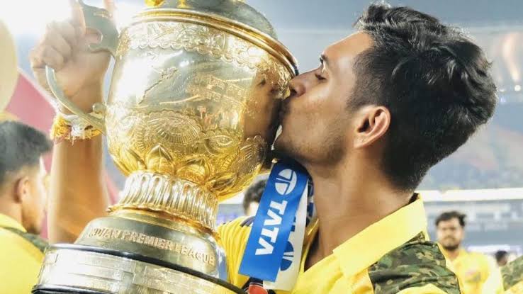 BSharan_6's tweet image. We have eaten enough embarrassment and piled up enough painful losses to last a lifetime. If CSK and whatever is left of its legacy mean anything, then yeah, no matter how much it stings, I&apos;m siding with the brutal decisions that drag us out of the mud. 

Goodbye, Pathirana. 💔