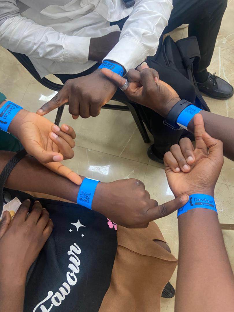 Iam_webtic's tweet image. #Devfestowerri 
#Devfest2025