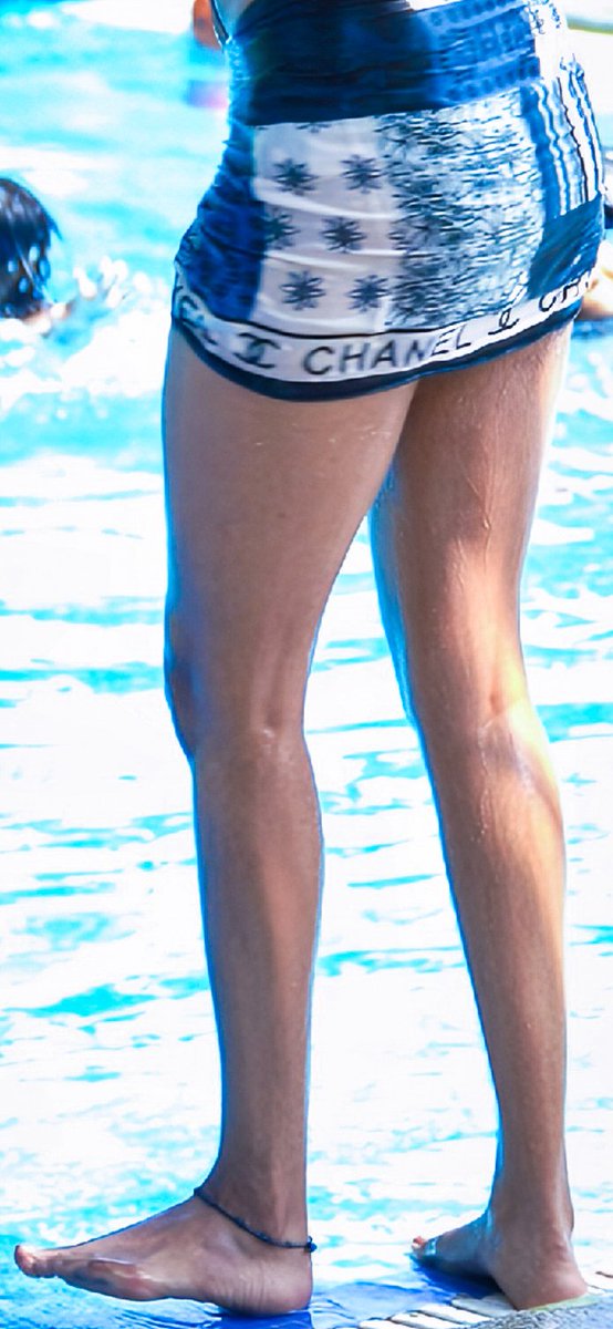 🍫🤎🤤🌧️🌊

#PriyaMani