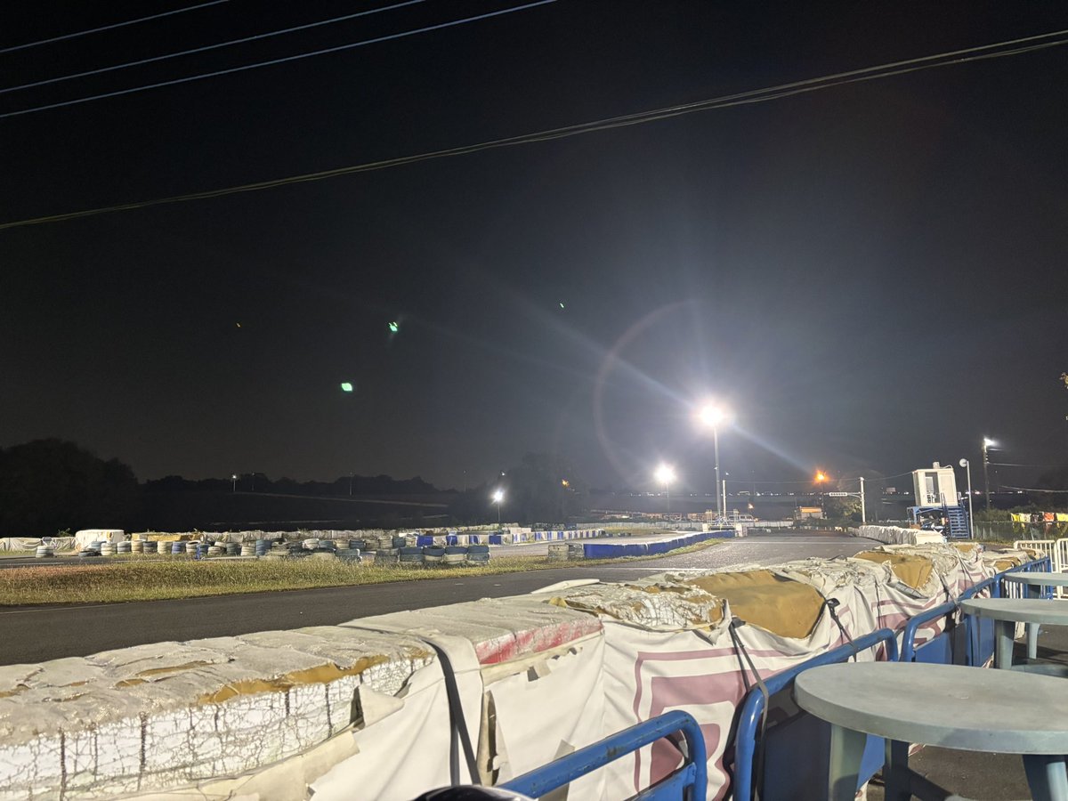 カート用のサブアカ作ろうかな〜。