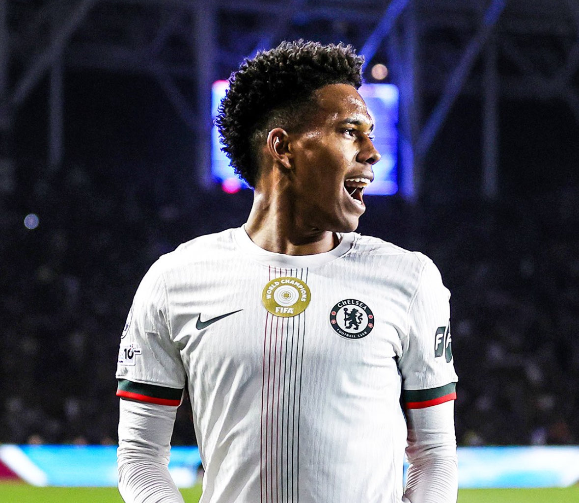 FabrizioRomano's tweet image. 💙🇧🇷 Estevão: “My start at Chelsea has been much better than I expectef. I was wondering for a year and a half about how it would feel to be here…”.

“But I’ve adapted quickly, I’ve been able to play, I’ve adapted well inside &amp;amp; outside of the club, I am very happy”, told Sky.