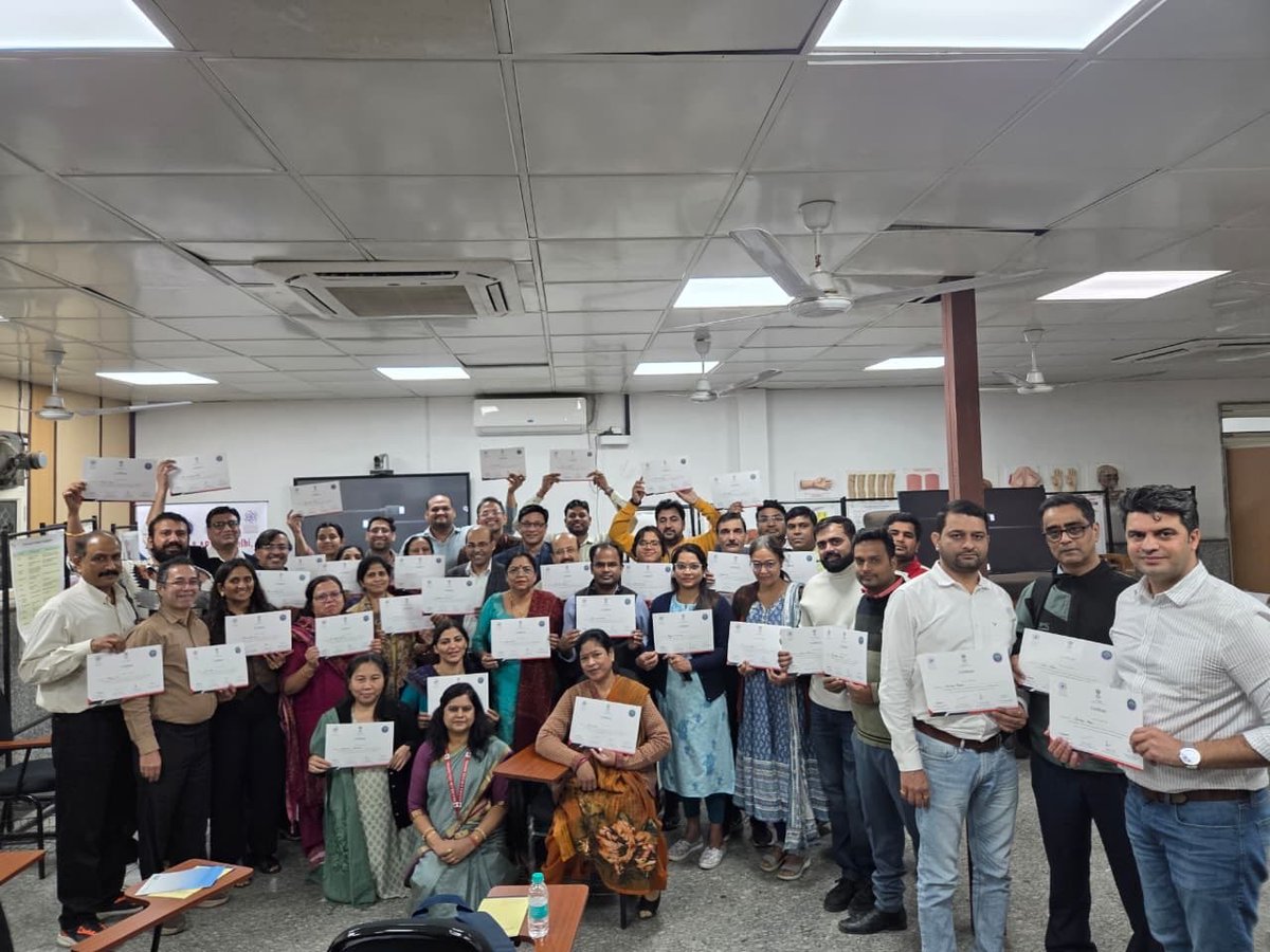 DR RAHUL KHARE tweet media