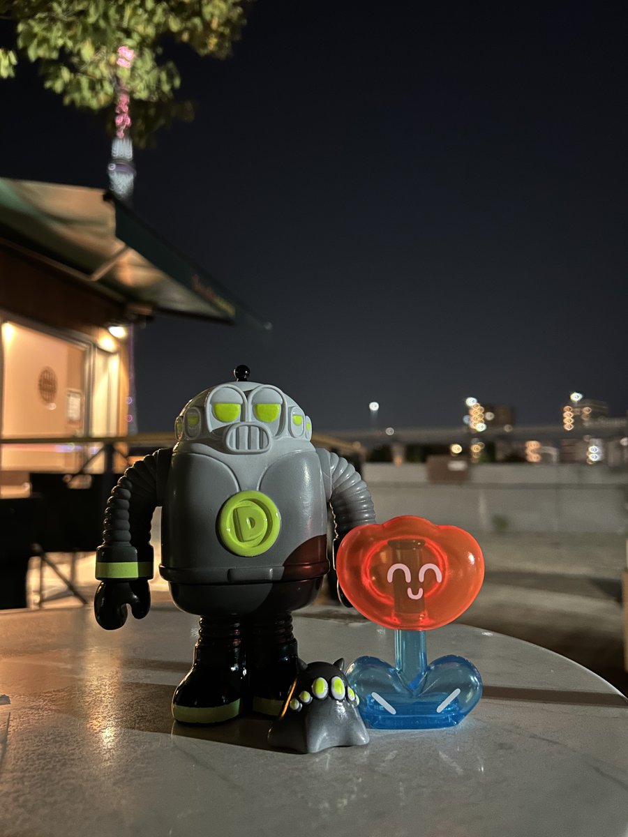 本日の戦利品んん〜！！ モグワークスさんの『ディクター ネオンカラー