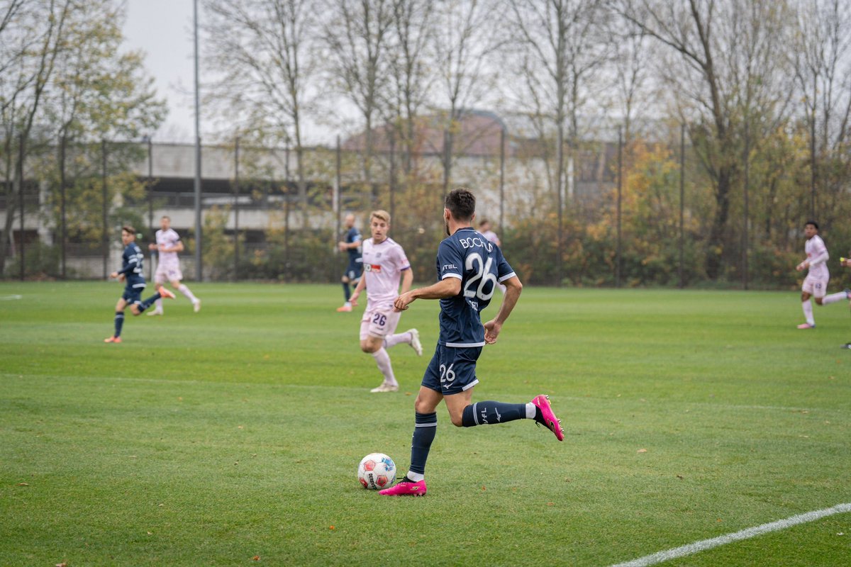 VfLBochum1848EN's tweet photo. Half time from Bochum and we're knotted at 1-1 after #Jahn's opener was cancelled out by Badjie.
1-1 #meinVfL #BOCOSN https://t.co/l2tOyqnRRv