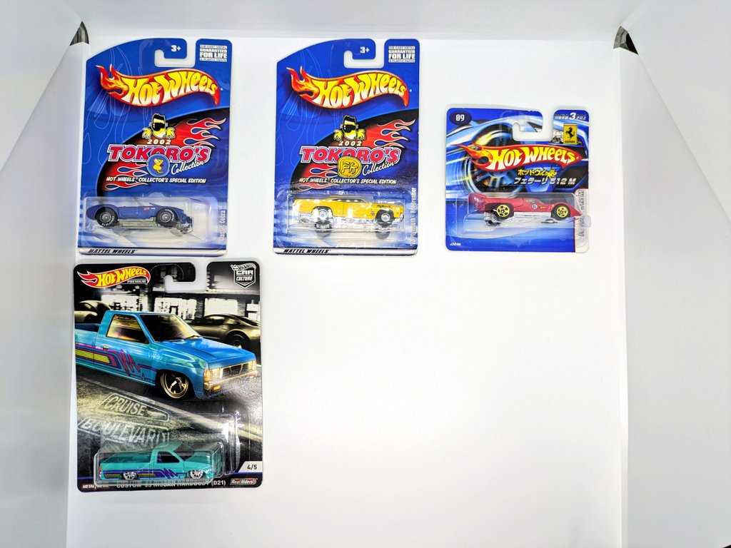K45364540's tweet photo. また頂いてしまいました🥰ありがとう🙏
#ミニカー
#ホットウィール
#hotwheels
#トコロズコレクション
#フェラーリ
#512M
#日産
#ハードボディ
#D21 https://t.co/cSCBBVFtWV