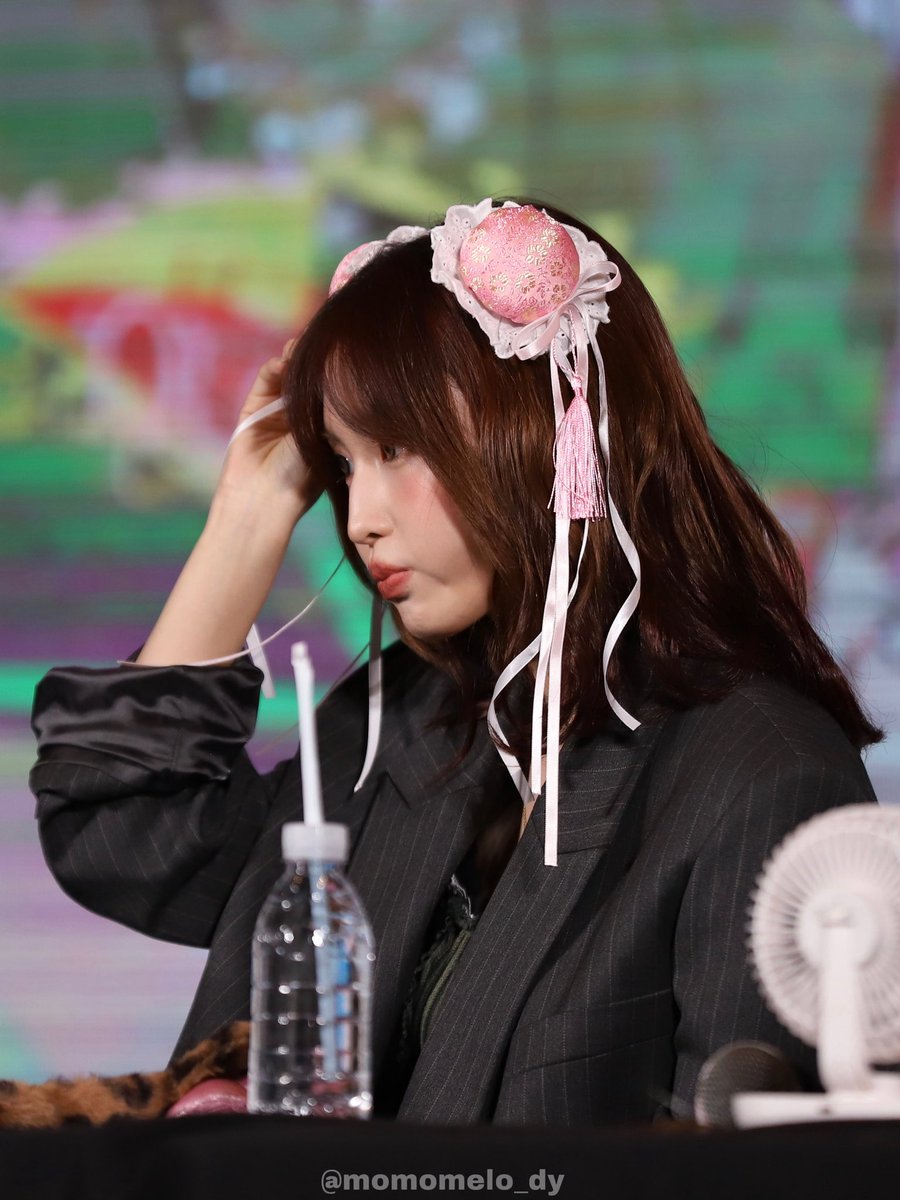 momomelo_dy's tweet image. 251115 팬싸

あーかーたーん👶🏻🍼

#트와이스 #TWICE #トゥワイス
#모모 #MOMO