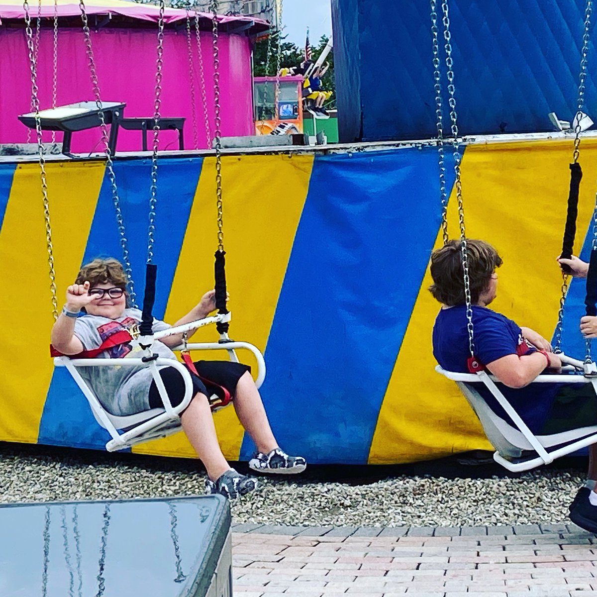 PeachesPilled's tweet image. A couple summers ago 🫶 #pride&amp;amp;joy the lil calling me l0ser lol🤭😬🤷🏻‍♀️😒