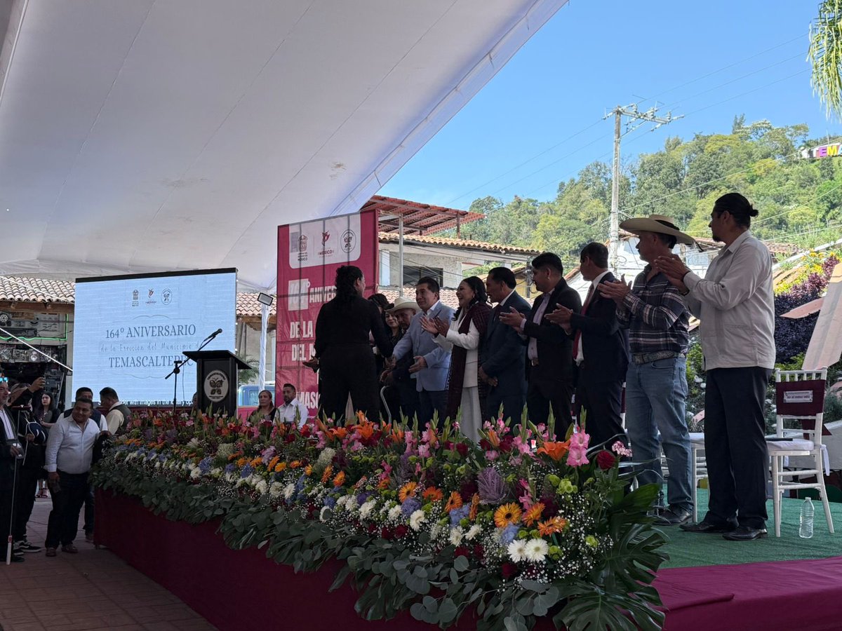 agua_edomex's tweet image. En el 164 aniversario de la erección de #Temascaltepec, el Secretario José Arnulfo Silva Adaya acudió en representación de la Gobernadora Delfina Gómez Álvarez para acompañar una ceremonia que honra la historia y el carácter de este municipio.