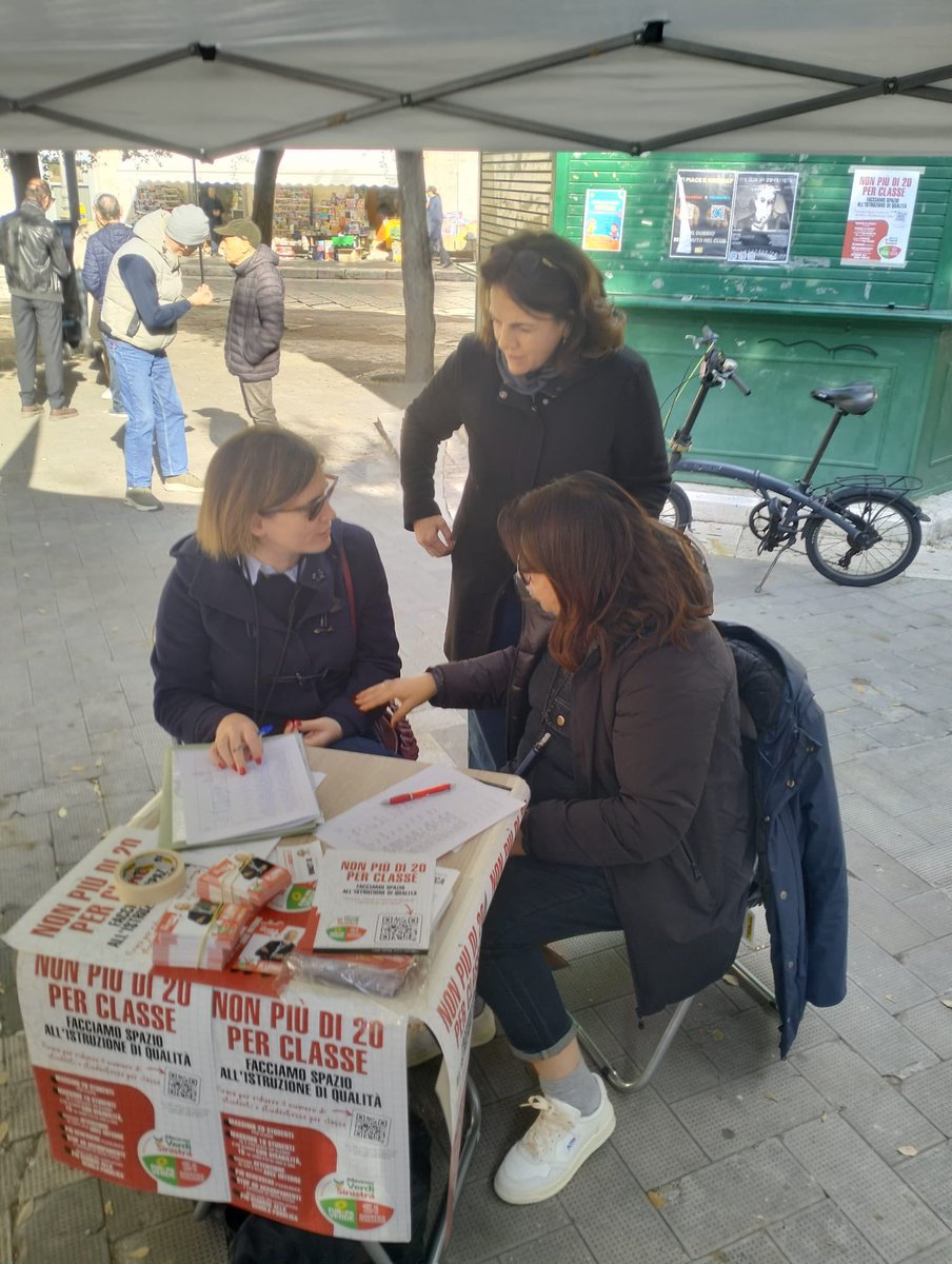 Non più di 20 per classe - Facciamo spazio a un'istruzione di qualità
#Trani #Scuola #Avs 

Firma anche tu la proposta di legge di Avs 👇🏻👇🏻👇🏻

firmereferendum.giustizia.it/referendum/ope…